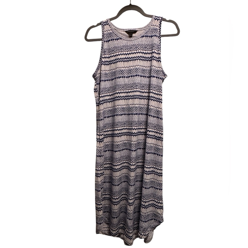 Sleeveless Patterned Dress - Blue and White